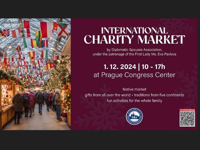 6International Christmas Market