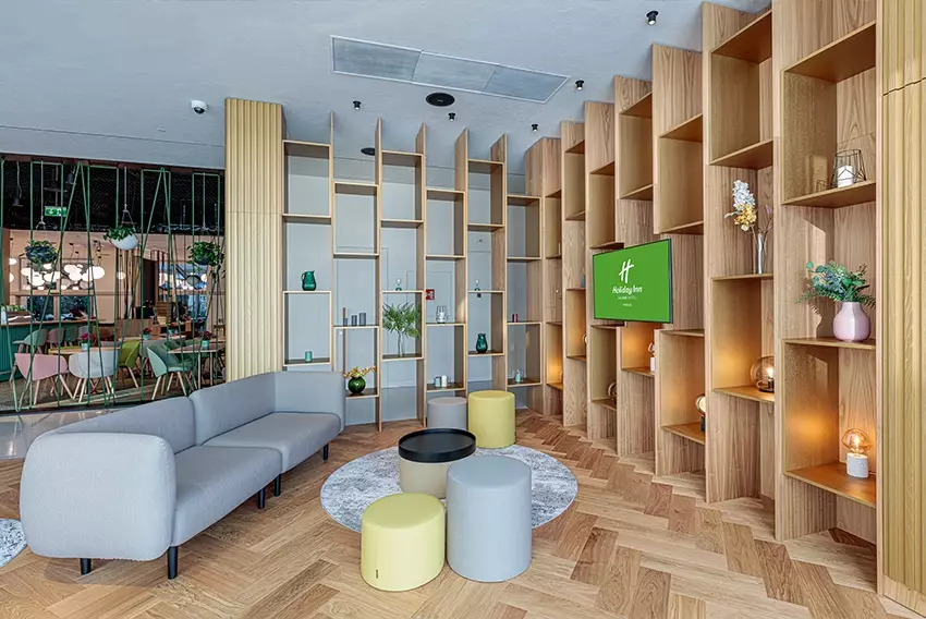 After Nine Months,  Holiday Inn Prague  Completes Renovation  And Unveils New Premises 