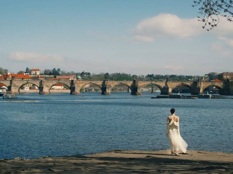 Our new video: Looking for an iconic place in Prague? 