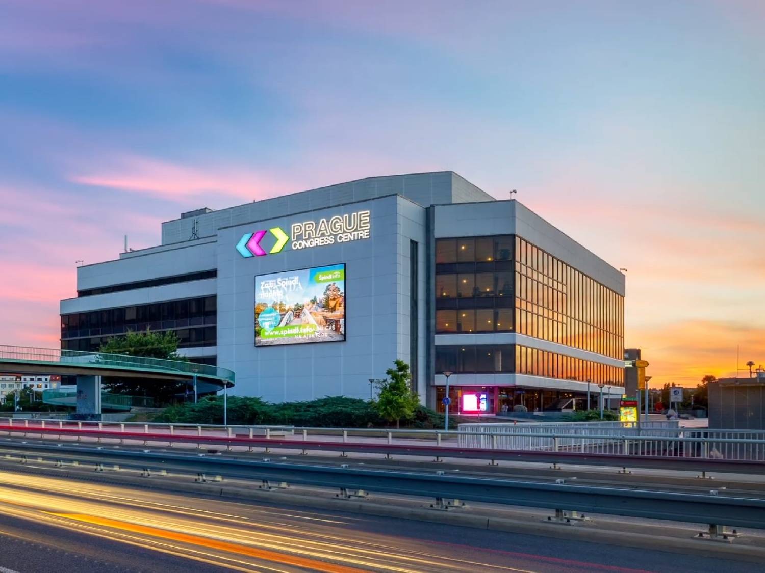 Modernizace gastro zázemí KCP