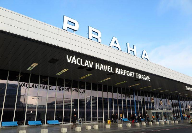 New for passengers traveling from Václav Havel Airport Prague!